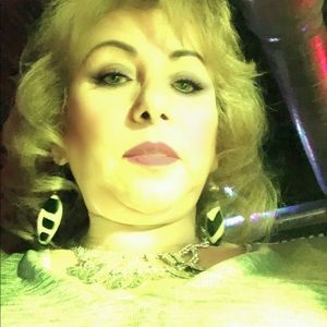 Meet your Posher, Guadalupe